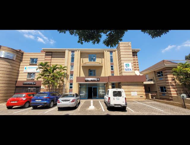 585M² OFFICE TO LET IN NELSPRUIT CENTRAL